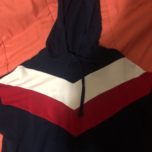 Sweater !! - Picture 2 of 4